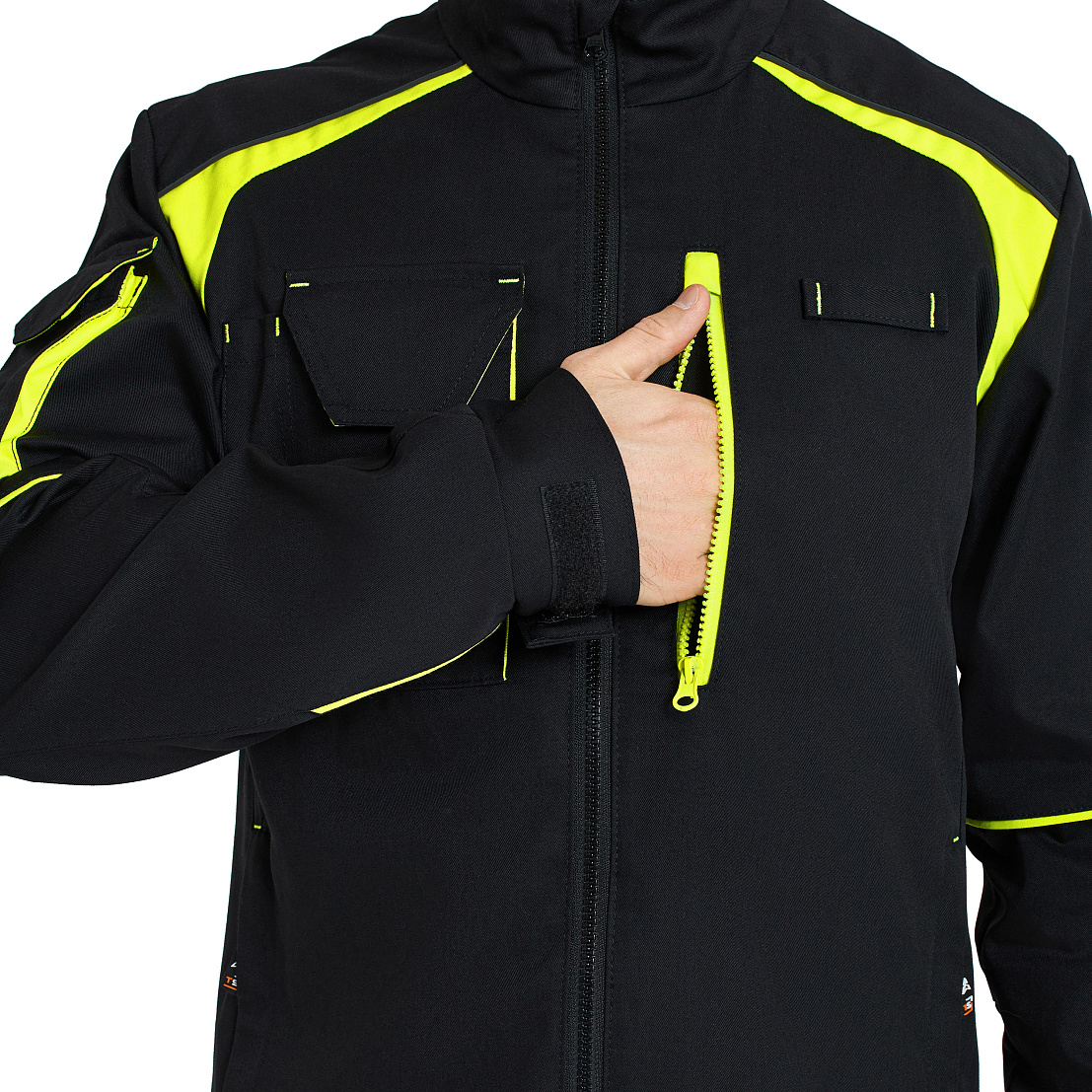 Костюм НАРМАДА (куртка/брюки) черный/лайм, тк.смесовая, муж.